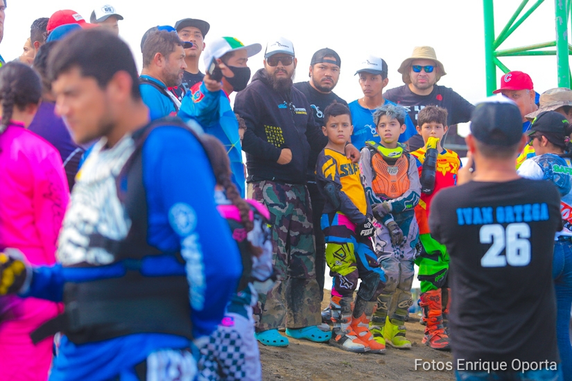MOTOCROSS
